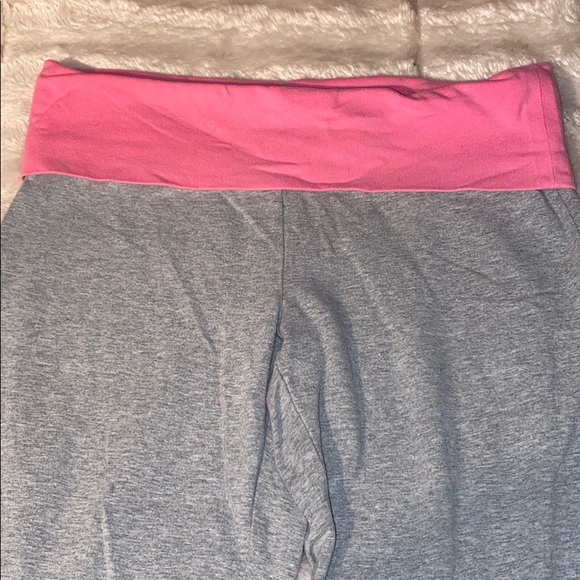 PINK Yoga Pants - Picture 3 of 4